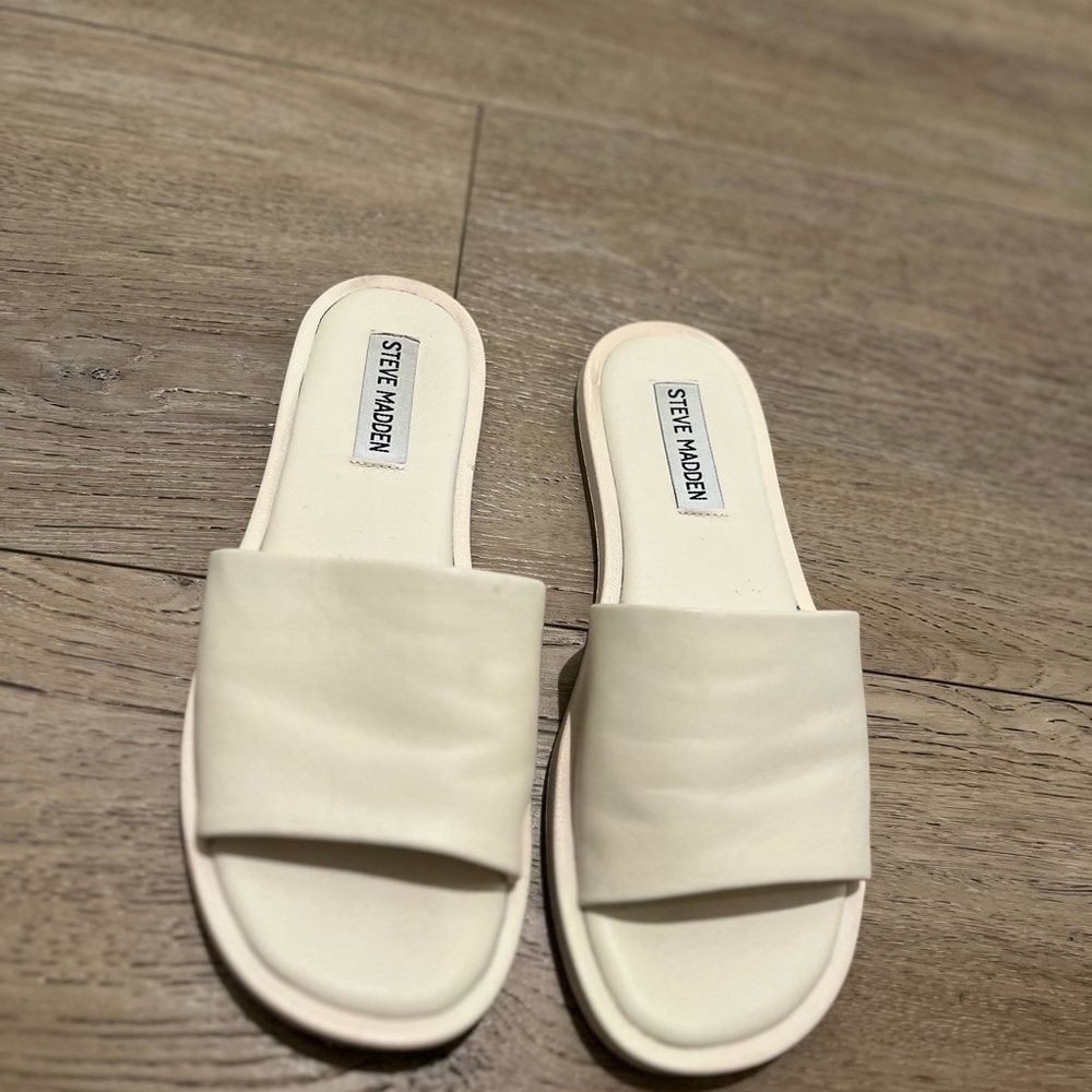 Steve Madden Off-White Slide Sandals